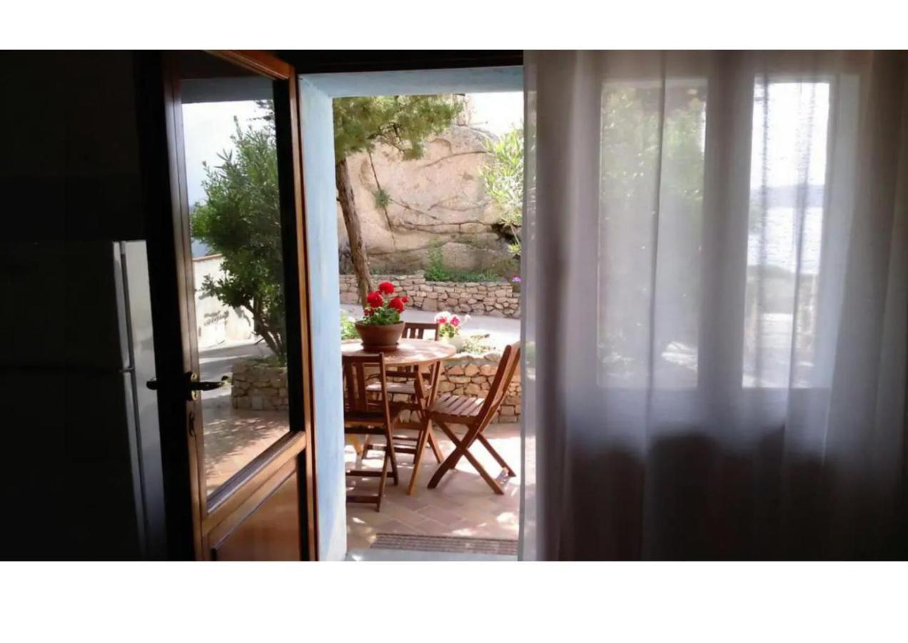 Villa Bilocale A Pochi Metri Dal Mare La Maddalena  Exterior foto